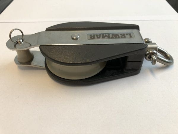 Lewmar 65mm single Block with Becket