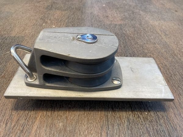 Deck Mounted Lewmar Turning Block Size 3