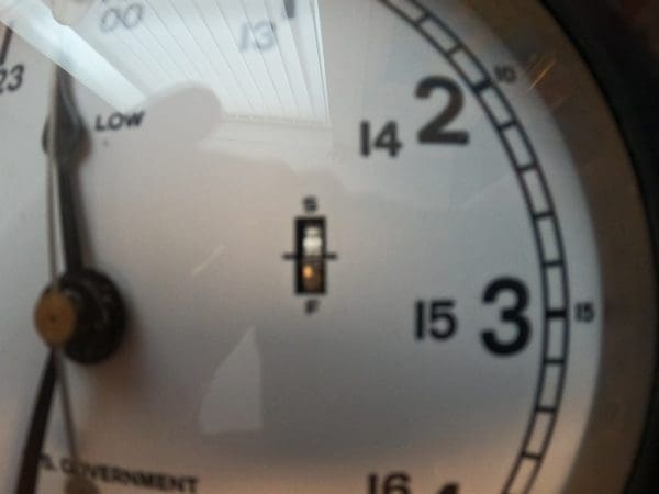 M.LOW U.S. GOVERNMENT NAVY SHIPS CLOCK