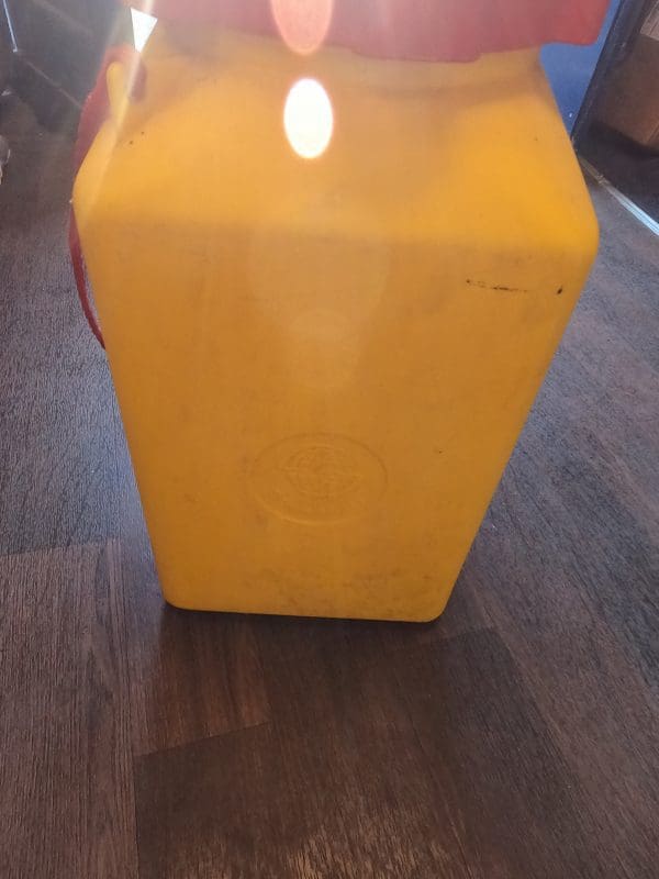 RORC Emergency flare pack container