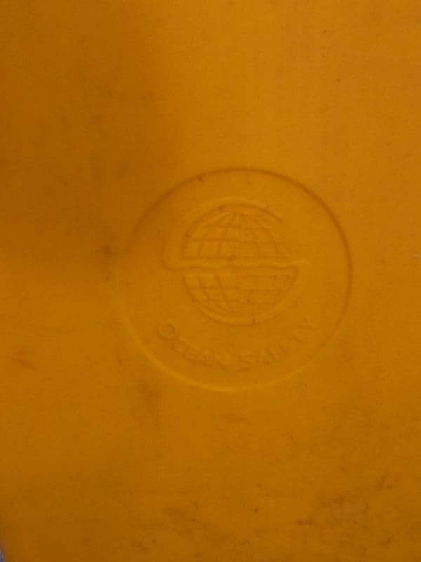 RORC Emergency flare pack container